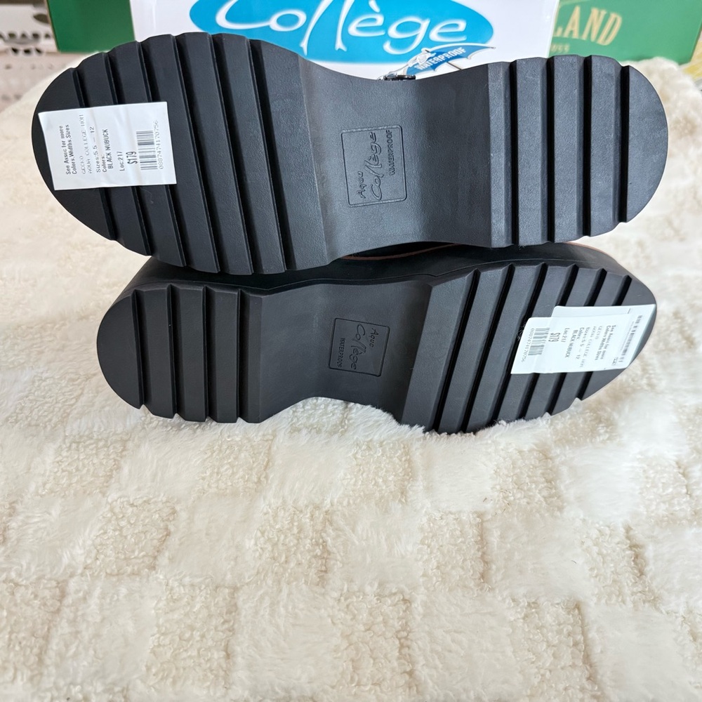 Aqua College Lace-Up Combat Boots Size 7.5 waterproof New - Picture 11 of 11